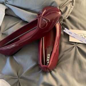 Cider Glossy Maroon Flats